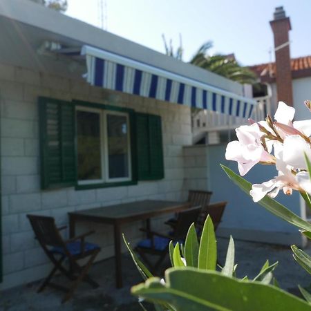 Vacation House "Pave" Povlja  Exterior foto