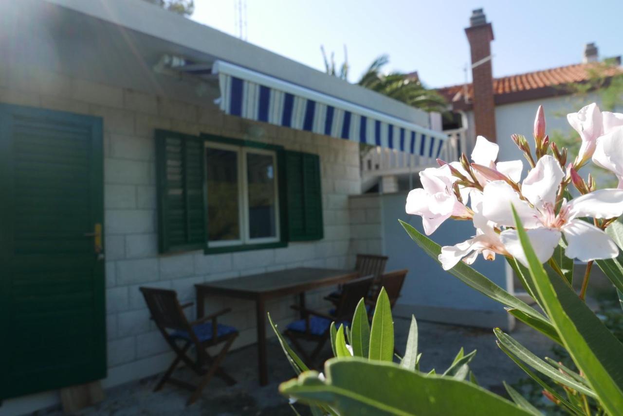Vacation House "Pave" Povlja  Exterior foto